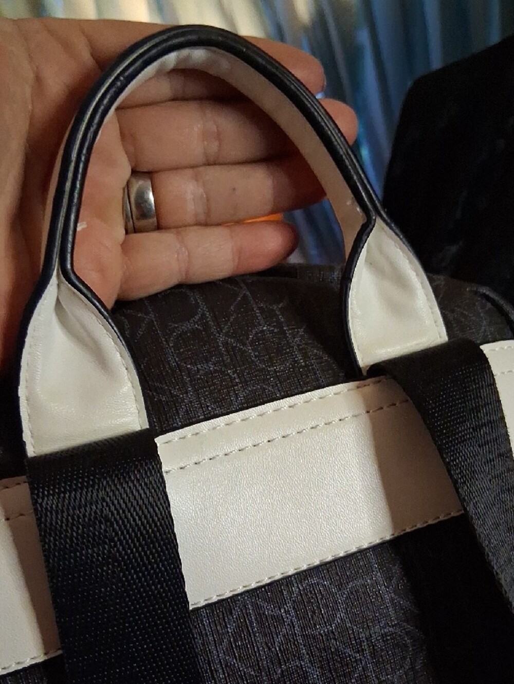 Calvin Klein Monogram Black Backpack with White Leather Accent Pocket. Nwot - Picture 13 of 13
